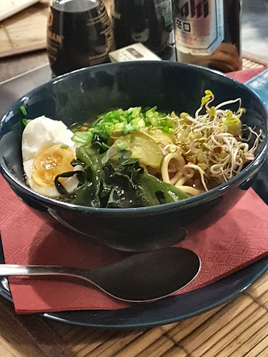 Sakura Sushi Bar - Gastronomia