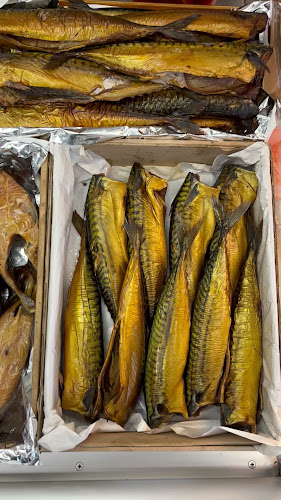 MARLIN - Salwator - Sklep Rybny & Smażalnia Ryb (Fish & Chips) - Gastronomia