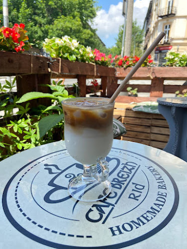 Kawiarnia i cukiernia - Cafe BREIZH-RID