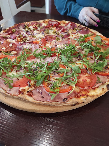 Comentarii opinii despre Leo Połaniec 👉American Food 🇱🇷 autorska 🍕, burgery🍔 , nugersy 🍟, 40cm zapiekanki🥖