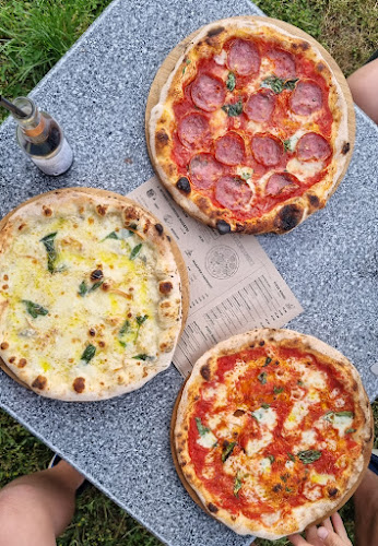 Opinii despre Rialto Pizza Neapolitańska în Kraków - Gastronomia