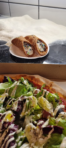 https://www.facebook.com/Pizzeria-da-Stani-107771288269498
