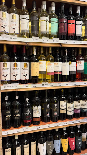 Opinii despre Drink Hala în Wrocław - Gastronomia