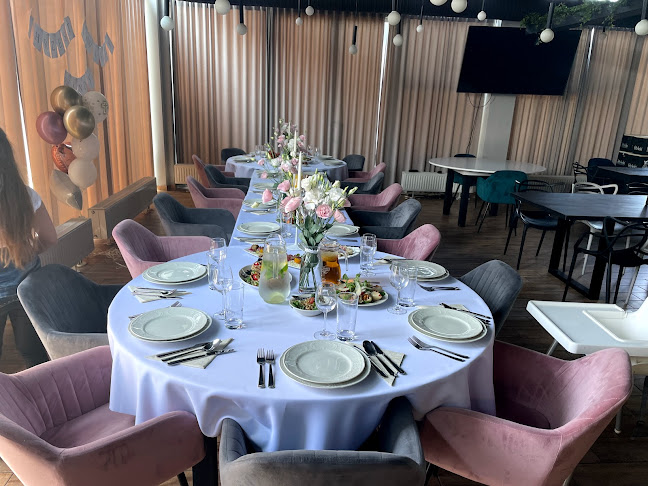 Opinii despre Semola Pizza i Restauracja Ursus în Warszawa - Gastronomia