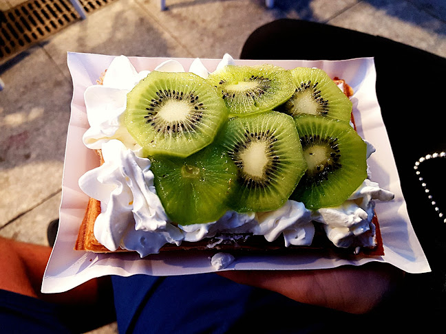 Opinii despre Yoggi lody i gofry în Międzyzdroje - Gastronomia