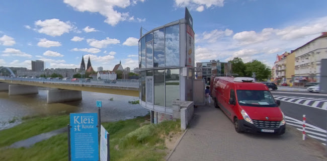 Comentarii opinii despre "Pączki prostu z mostu" (Berliner Pfannkuchen)