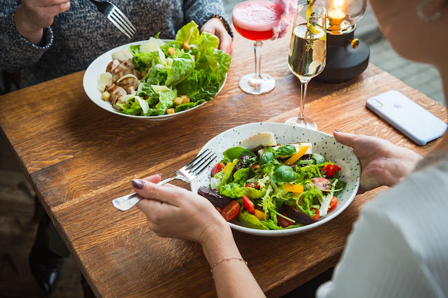 The Alchemist Grill & Cocktail - Warszawa