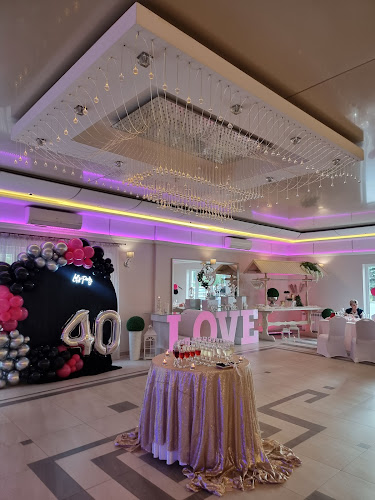 Pod Borem Restauracja I Noclegi - Rzetnia