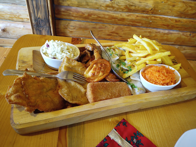 Żywiecka, 34-331 Pewel Mała