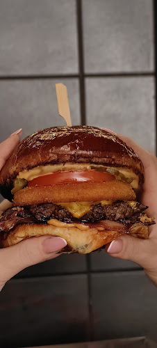 NA WĘGLU (Szaszłykarnia) Grill Dębno