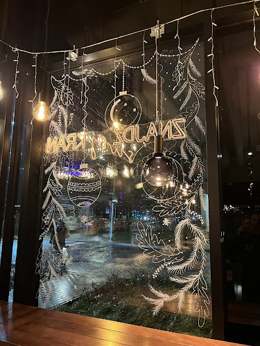 Aleja Rzeczypospolitej 4/U2, 02-972 Warszawa