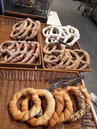 Comentarii opinii despre Pan Precel