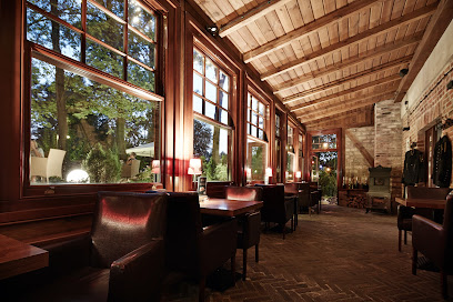 "Kawiarnia Pod Wieżą" Kompleks Sztygarka