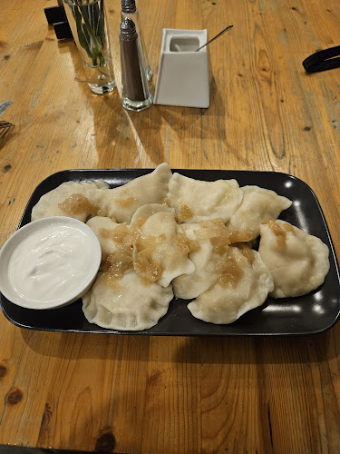 Comentarii opinii despre es8bar