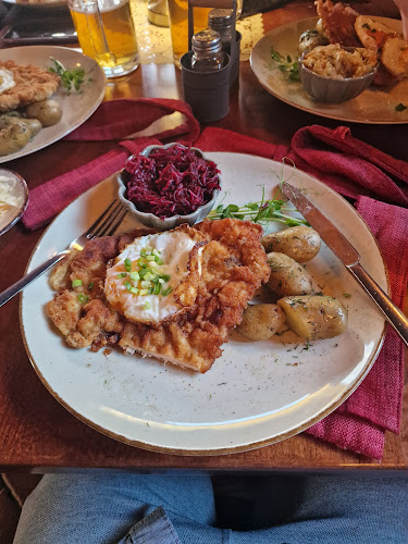 Opinii despre Malinowy Bzyk Restauracja în Dalanówek - Gastronomia