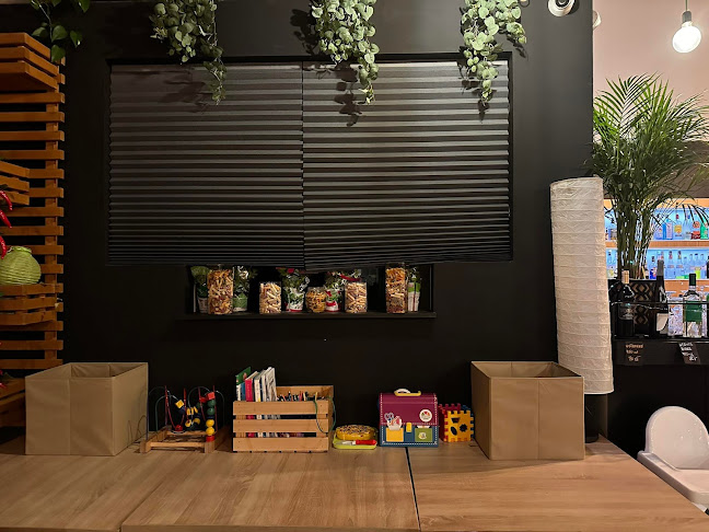 Jana Pawła II 1B, 05-870 Błonie