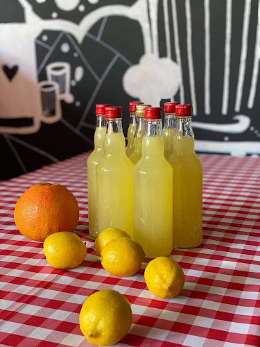 Comentarii opinii despre Ministerstwo Śledzia i Wódki