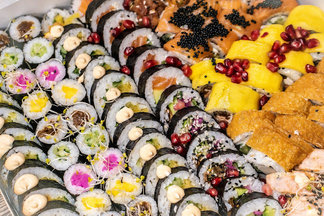 Opinii despre Myako Sushi în Krynica-Zdrój - Gastronomia