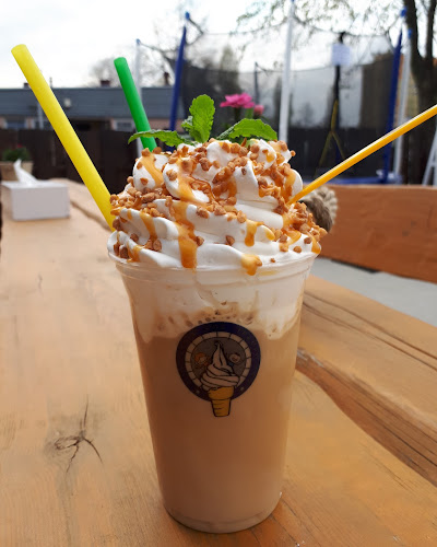 Lodziarnia pod Trampoliną