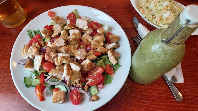 Wiejska Chata Pysznie i Domowo Restaurant - Brzezińskie Holendry