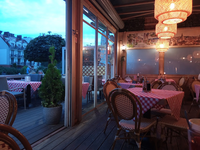 Trattoria Familia Open Times