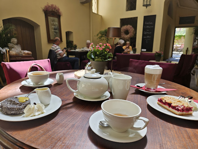 Lucullus Coffee Shop