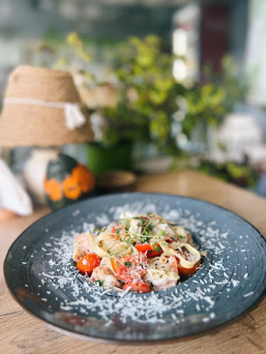 Comentarii opinii despre Na Łazarskim Cieście