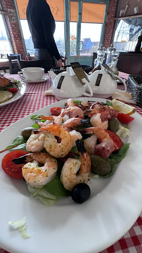 Ogińskiego 1B, Wiejska 11, 58-506 Jelenia Góra