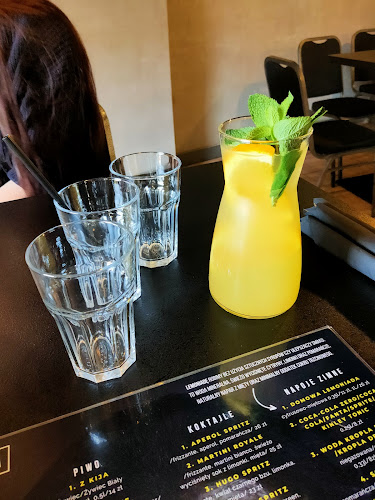 Głodna Małpa Pizza & Chill - Kielce