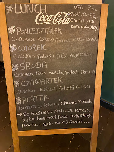 URBAN KITCHEN & GRILL - Gastronomia