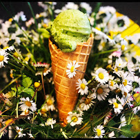 Amaretto gelato caffe - Gastronomia