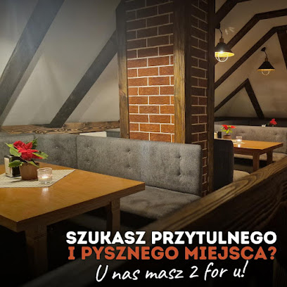 Pizzeria-Pub Staff