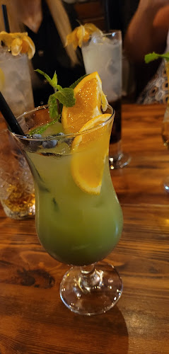 Restauracja Dwór Rozłogi - Zielonka