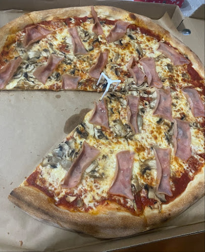 Opinii despre Pizzeria Marco Polo Dąbie în Szczecin - Gastronomia