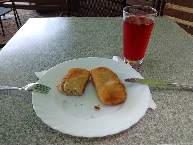 Gospoda pod Modrzewiem - Gastronomia