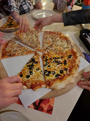 Comentarii opinii despre Pizzeria T-Pizza Toruń, Rynek Nowomiejski 2