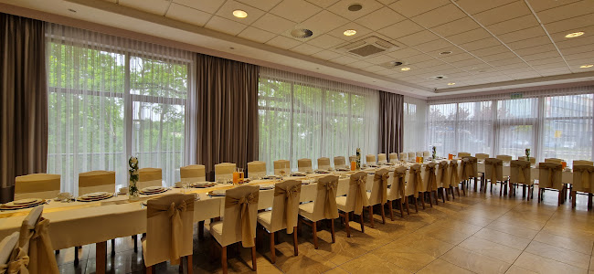 Restauracja Pod Dębem - Gastronomia