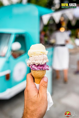 Reviews of Tylko Mnie Kochaj! Lody Piaggio in Zielona Góra - Gastronomia