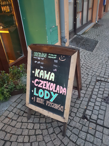 HEBAN Pijalnia Czekolady - Gastronomia
