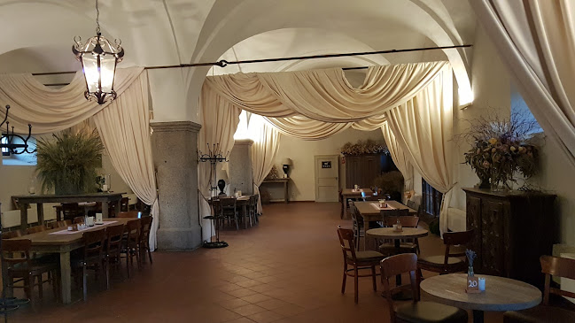 Restauracja Stara Stajnia - Gastronomia