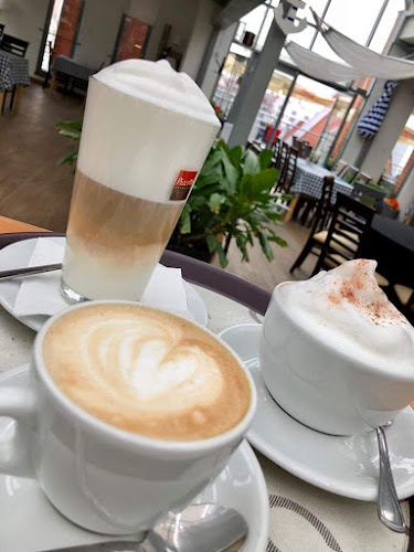 Cała Naprzód - Gastronomia