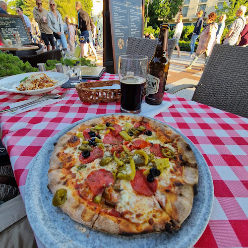 Trattoria Familia - Gastronomia
