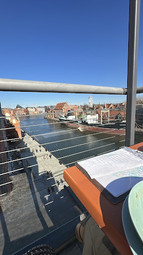 Cała Naprzód - Gastronomia