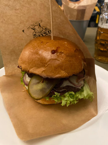 Opinii despre Dziki Burger în Zbytków - Gastronomia