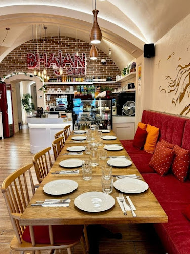 Restauracja Bhajan Cafe | Autentyczna kuchnia indyjska