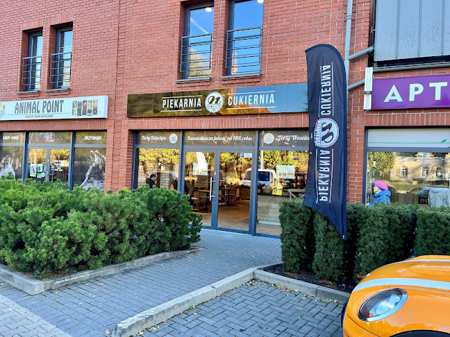 Opinii despre Piekarnia- Cukiernia Nowaczyk_sklep firmowy Tarnowo Podgórne în Tarnowo Podgórne - Gastronomia