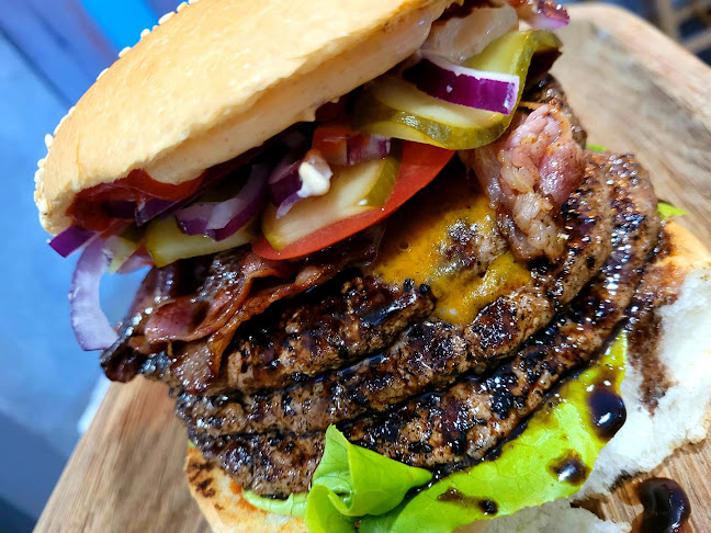 Lucky Food Burger - Gastronomia