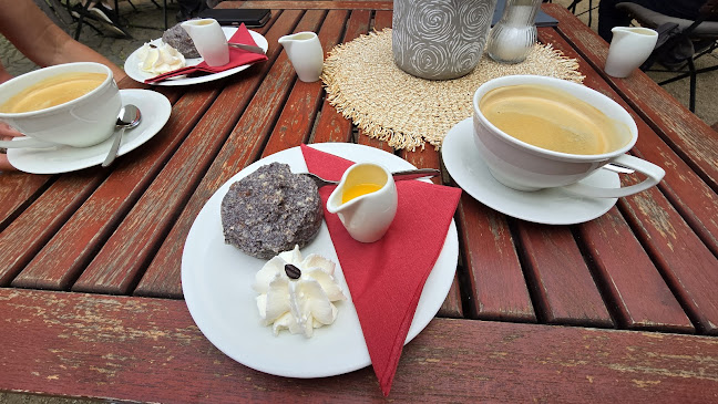 Comentarii opinii despre Lucullus Coffee Shop