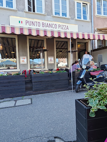 Punto Bianco Pizza Open Times