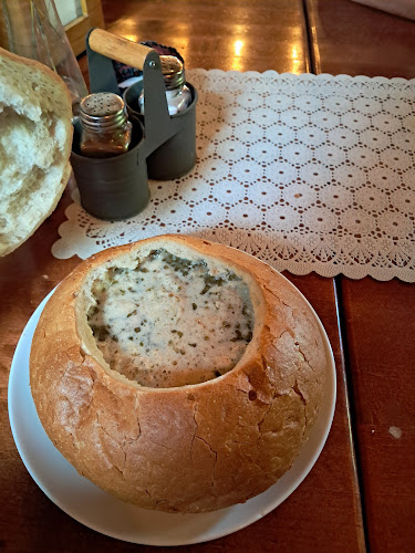 Opinii despre Malinowy Bzyk Restauracja în Dalanówek - Gastronomia